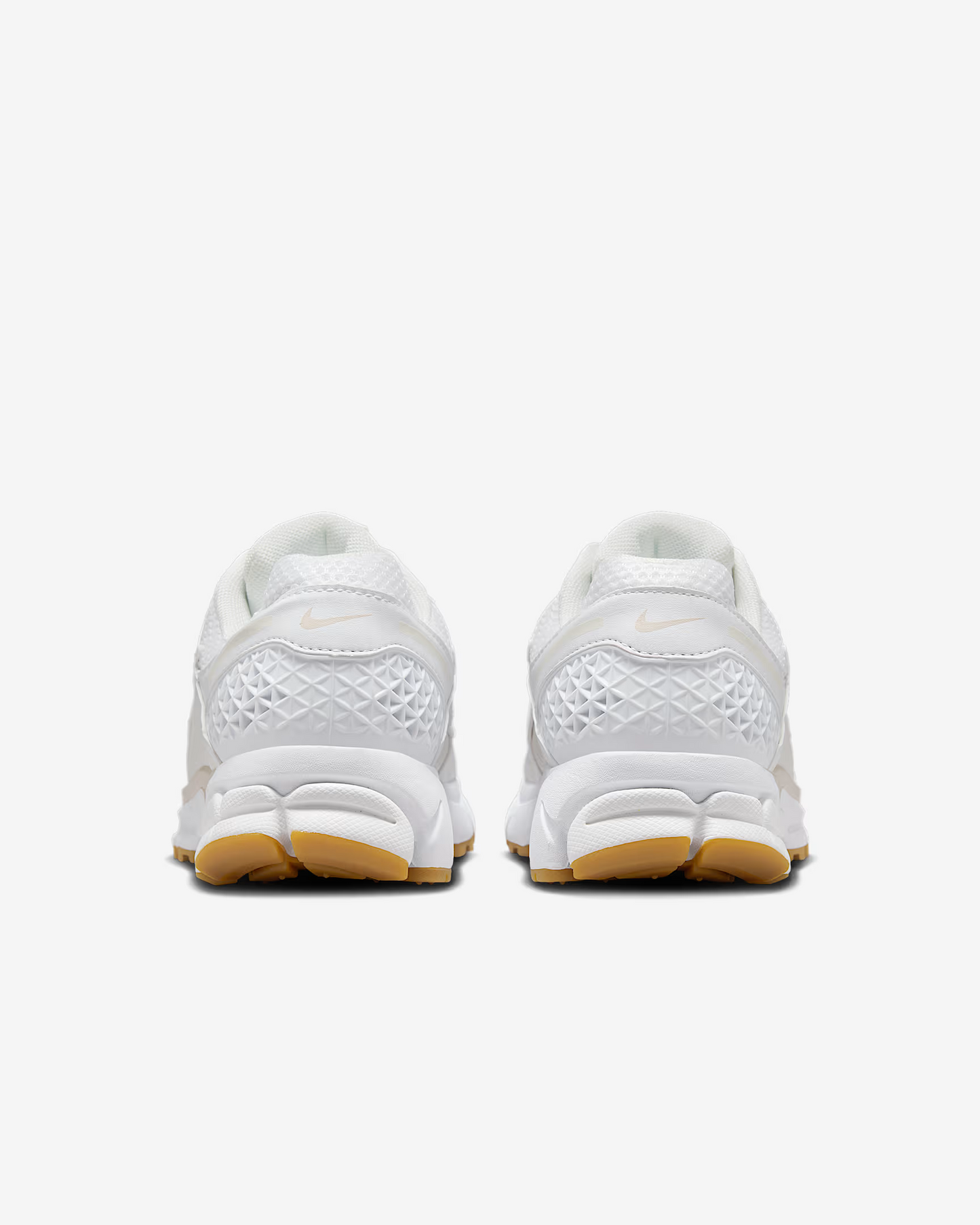NIKE ZOOM VOMERO 5 WHITE