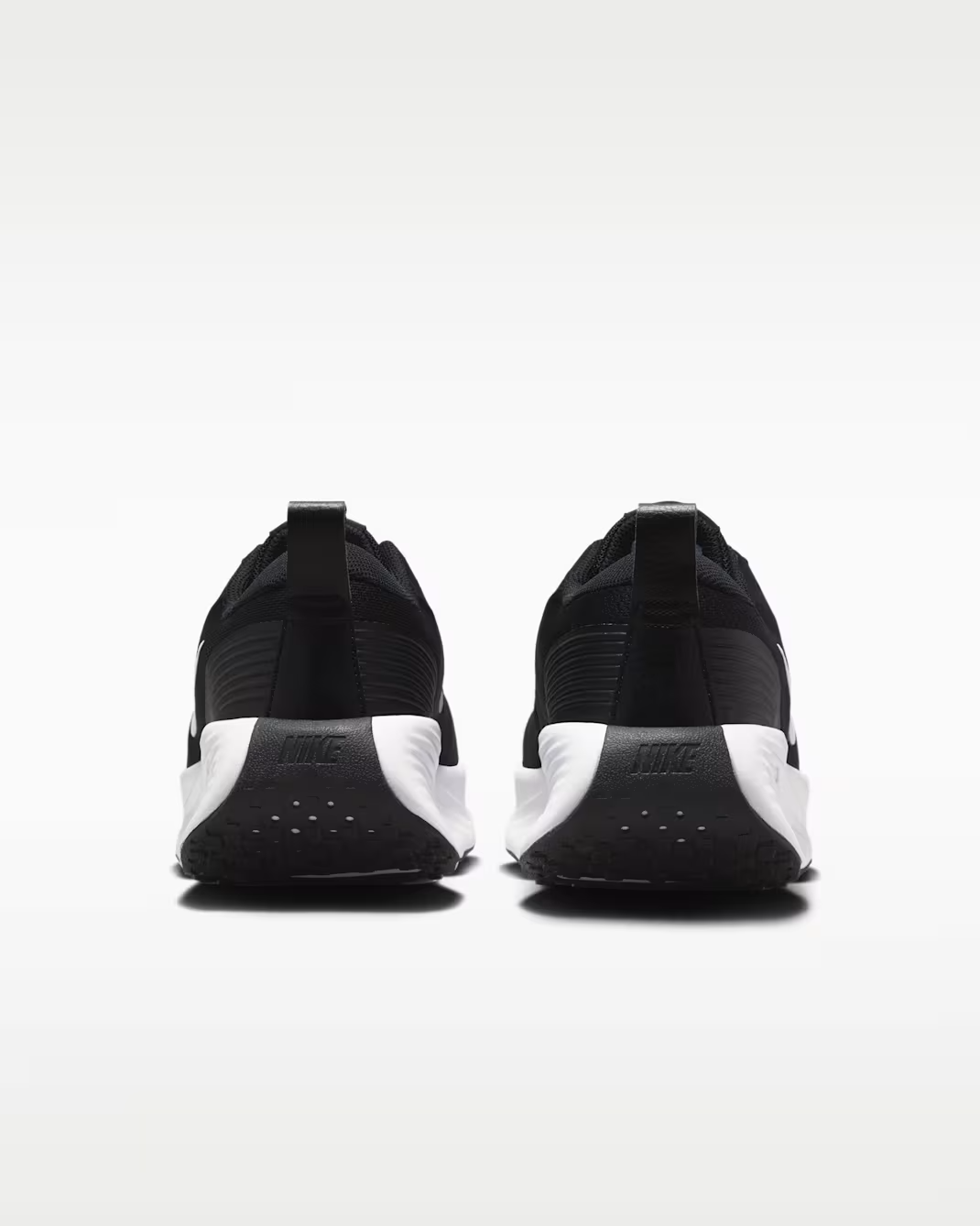 NIKE PROMINA TENIS DE CAMINATA PARA HOMBRE