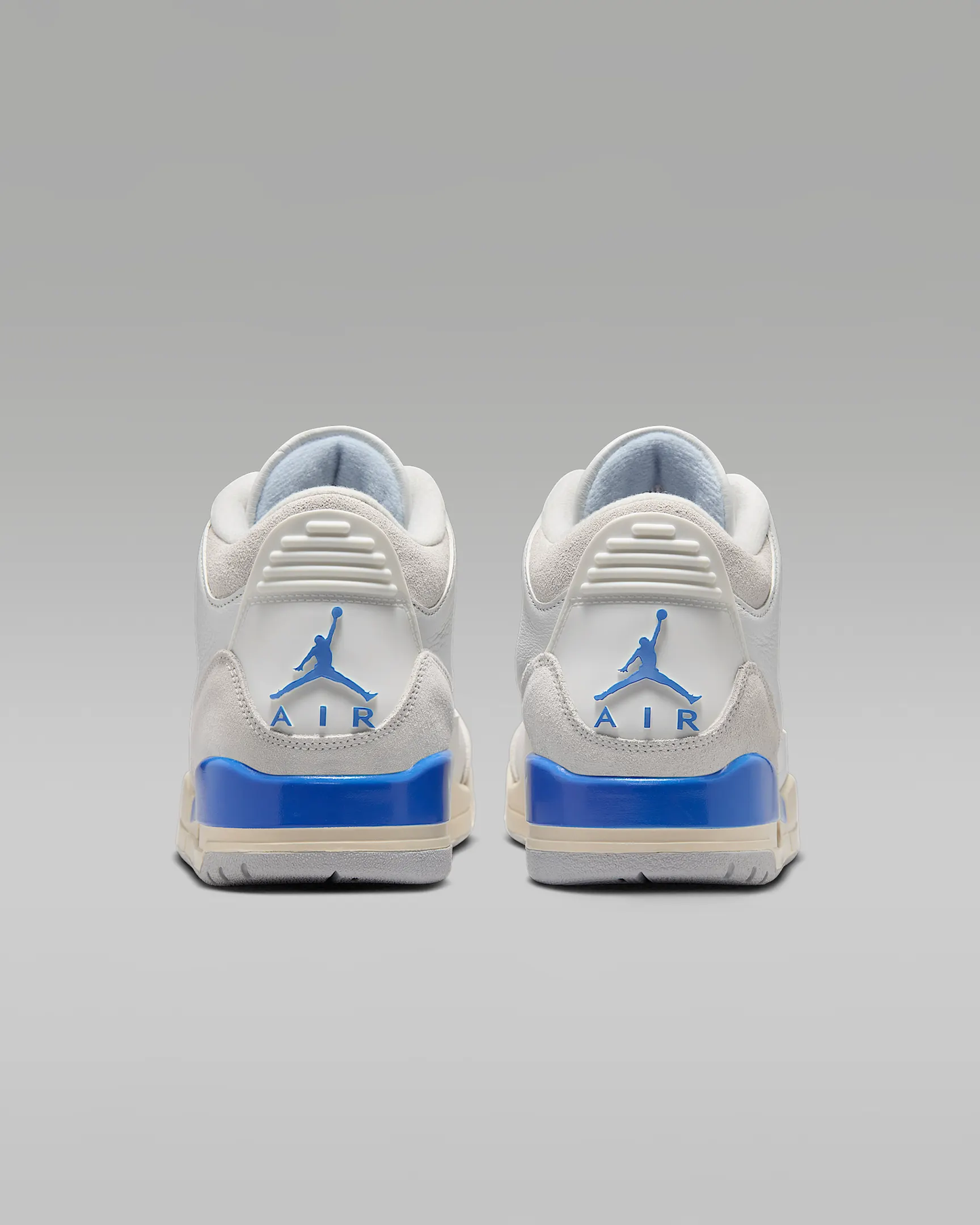 AIR JORDAN 3 RETRO "LUCKY SHORTS" TENIS PARA HOMBRE