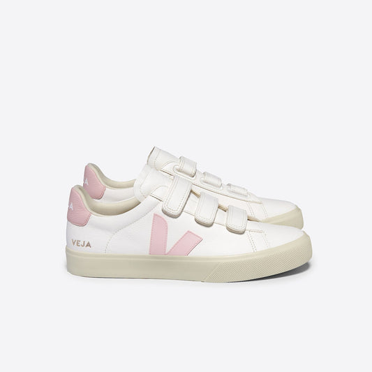 VEJA RECIFE LOGO – EXTRA WHITE & PETALE