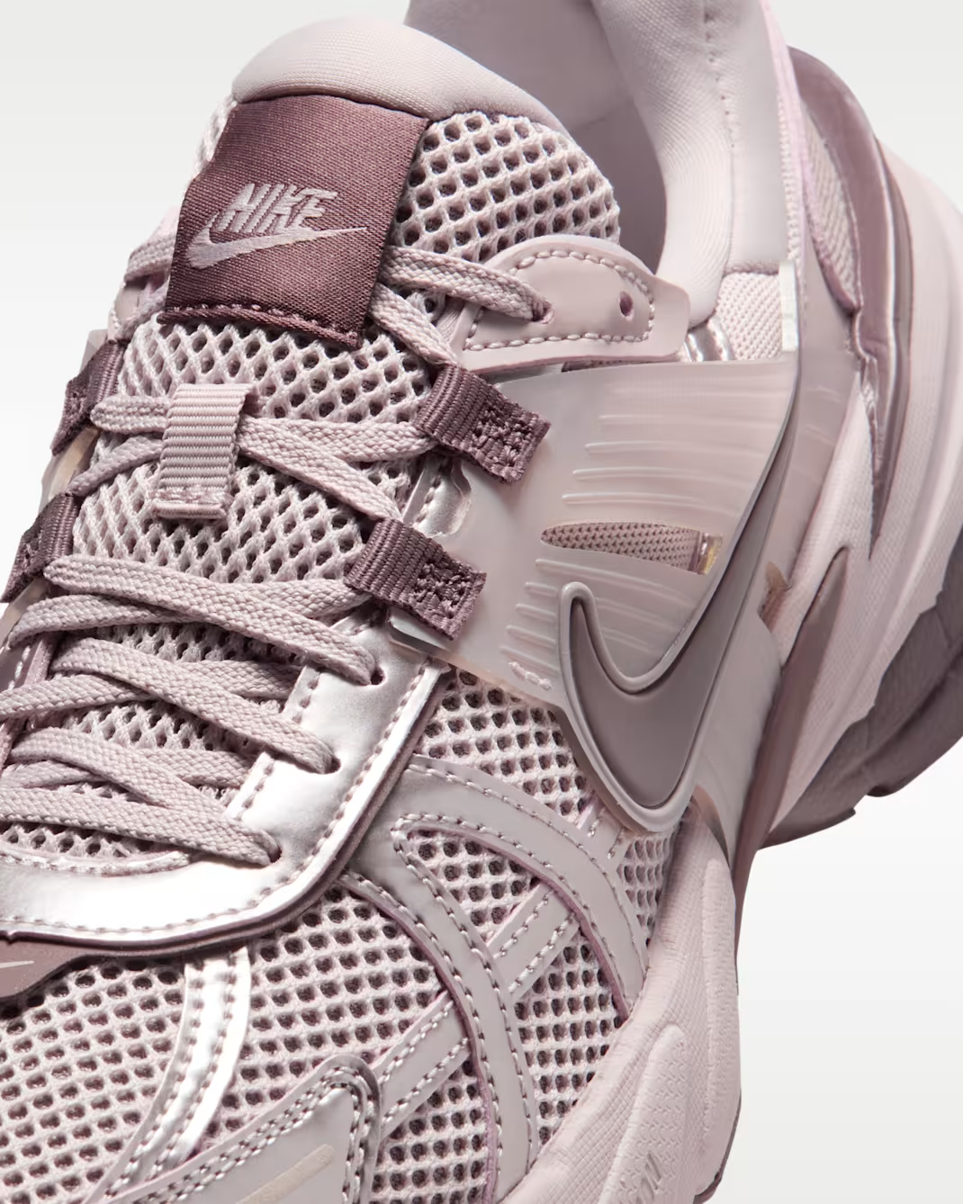 NIKE V2K RUN SILVER/PINK