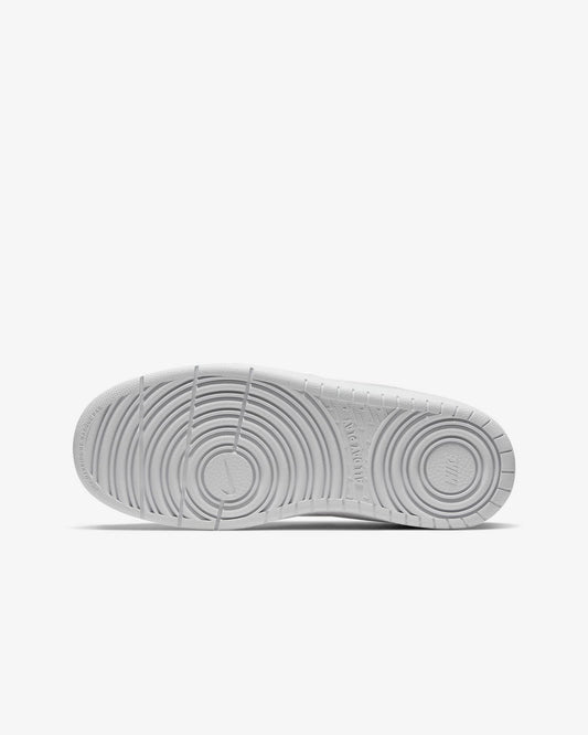 COURT BOROUGH WHITE LOW BQ5448-100 # 3.5Y