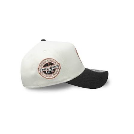 NEW YORK YANKEES BEIGE/BLK/GOLD UNISEX
