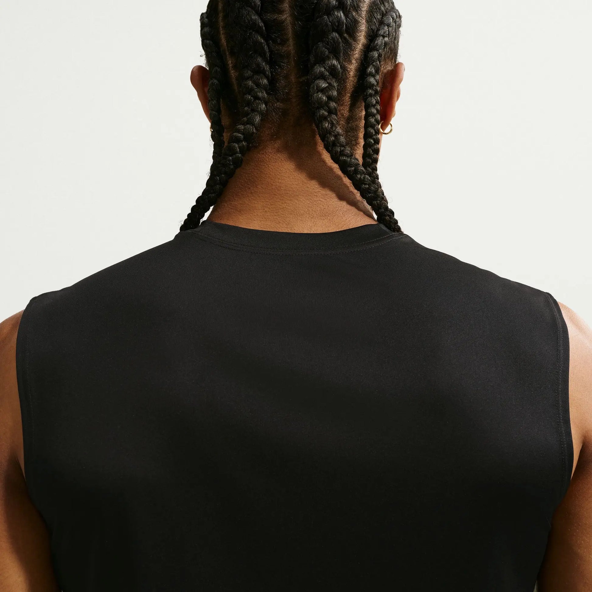 M NK DF TEE STD SLVLS FLEX BLACK/WHITE