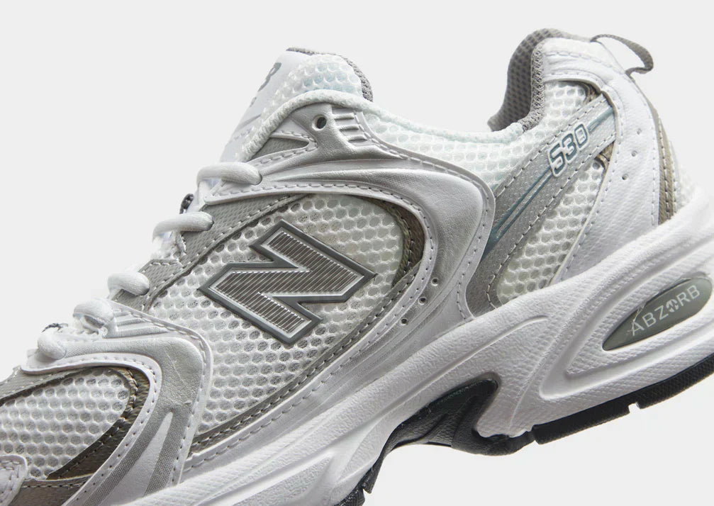 NEW BALANCE 530 WHITE SILVER METALLIC