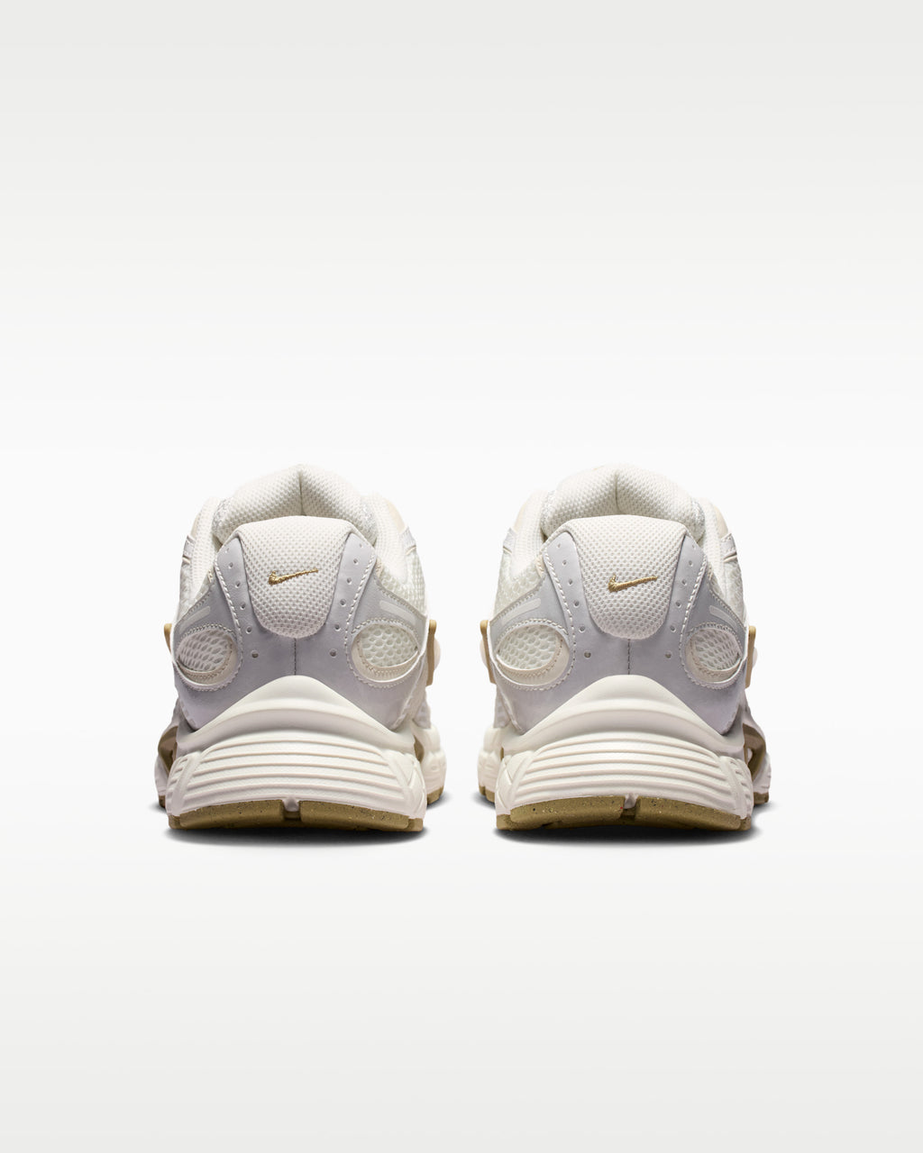 W NIKE V5 RNR BEIGE