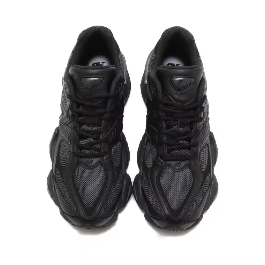 NEW BALANCE 9060 BLACK HOMBRE