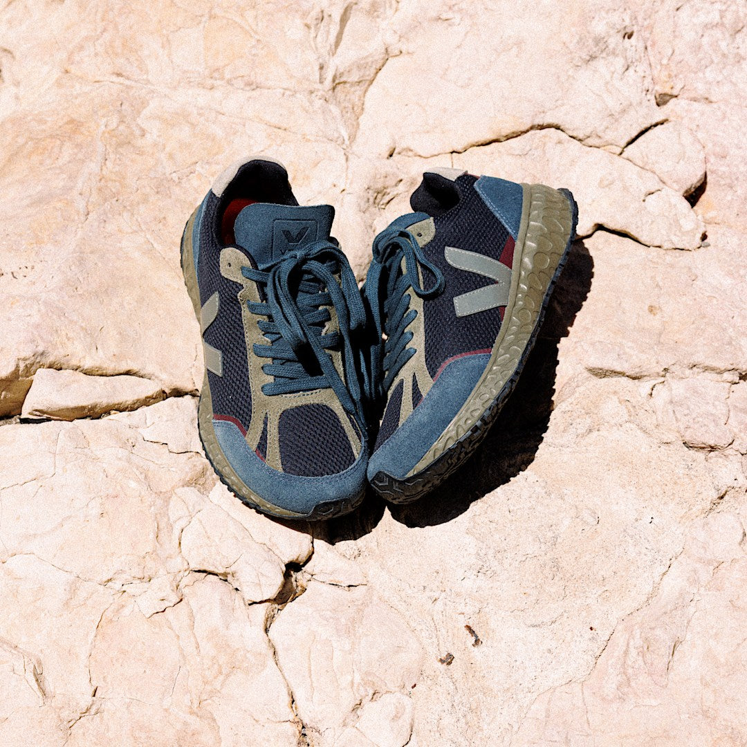 VEJA CONDOR ROYALE ALVEOMESH BLACK GREY NAUTICO