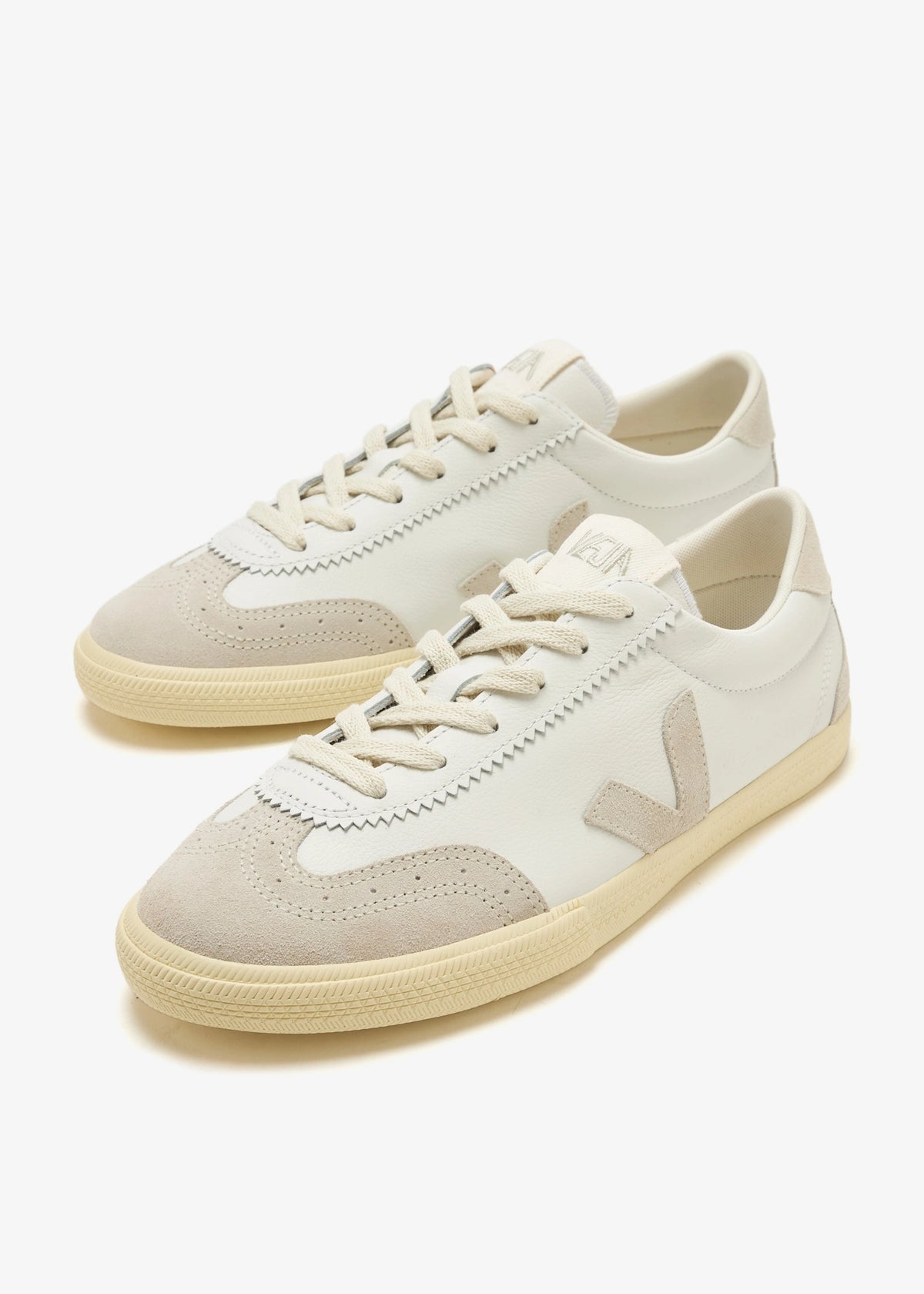 VEJA VOLLEY O.T. LEATHER WHITE/NATURAL MUJER